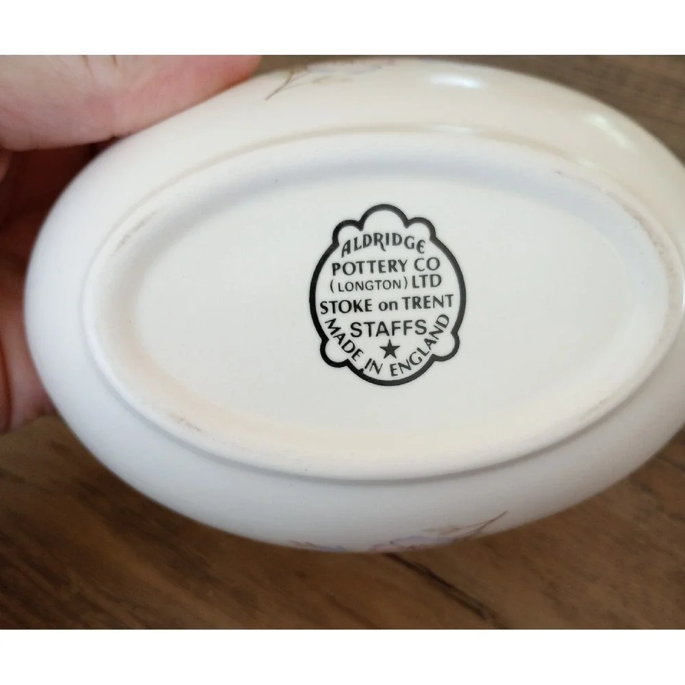 VTG Aldridge Pottery Co Floral Ceramic Basket/Soap Dish Made In England